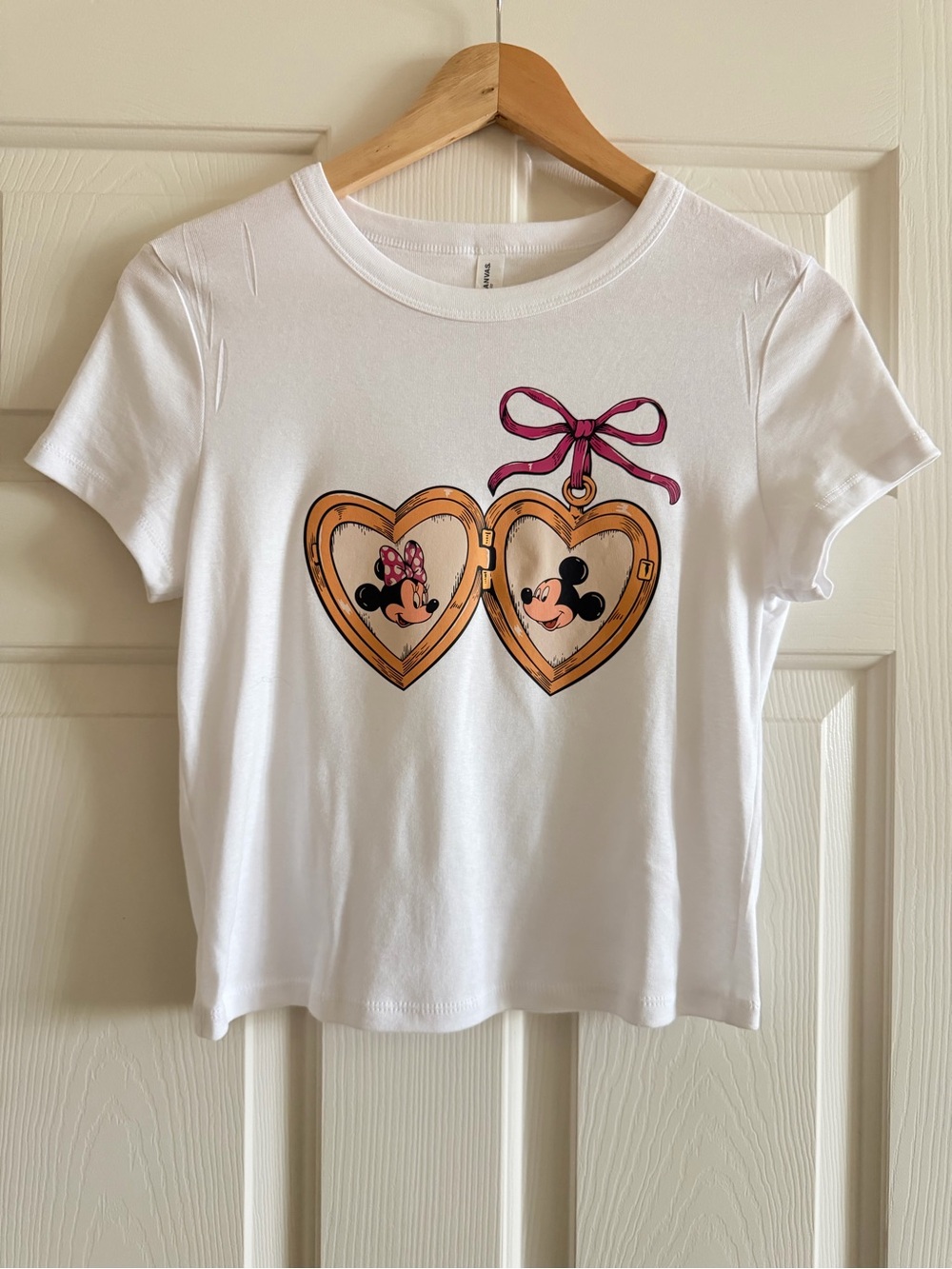 NWOT Brand New Park Pixies Shop Disney Locket Shirt in size Large